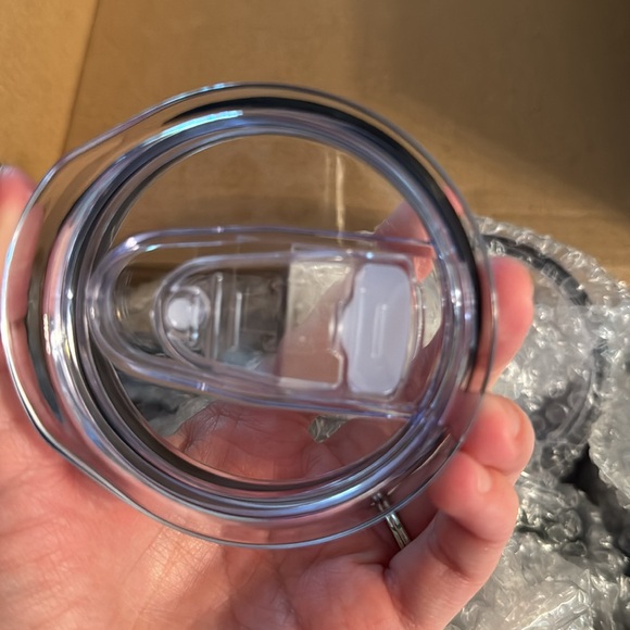Skinny Tumbler Lids 24 Pack - Picture 2 of 3